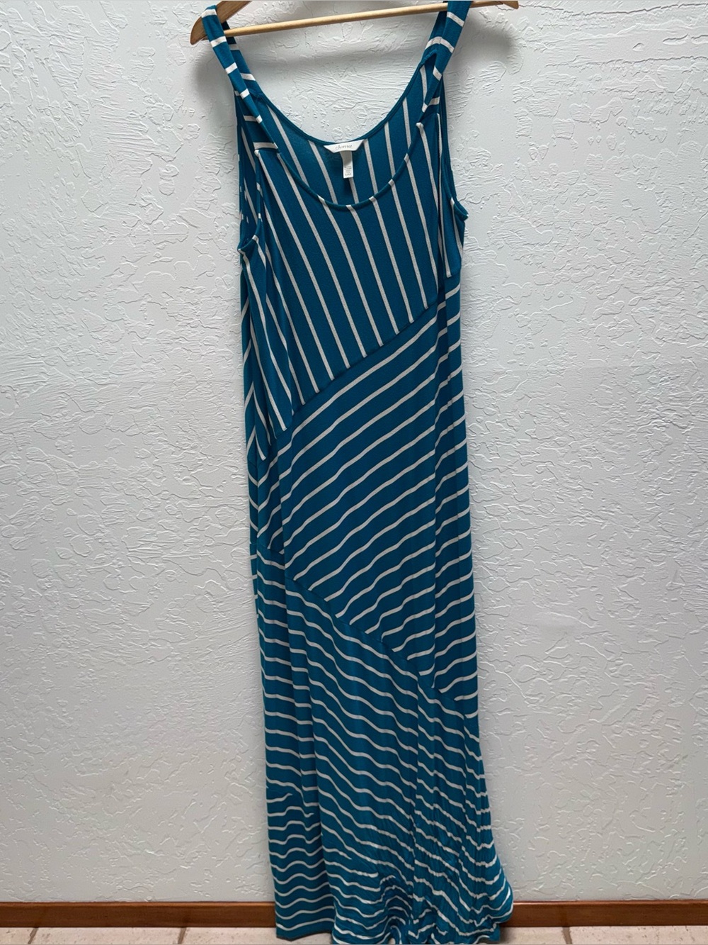 Soma Women’s Sleeveless Blue and White Striped Maxi Dress Size XL